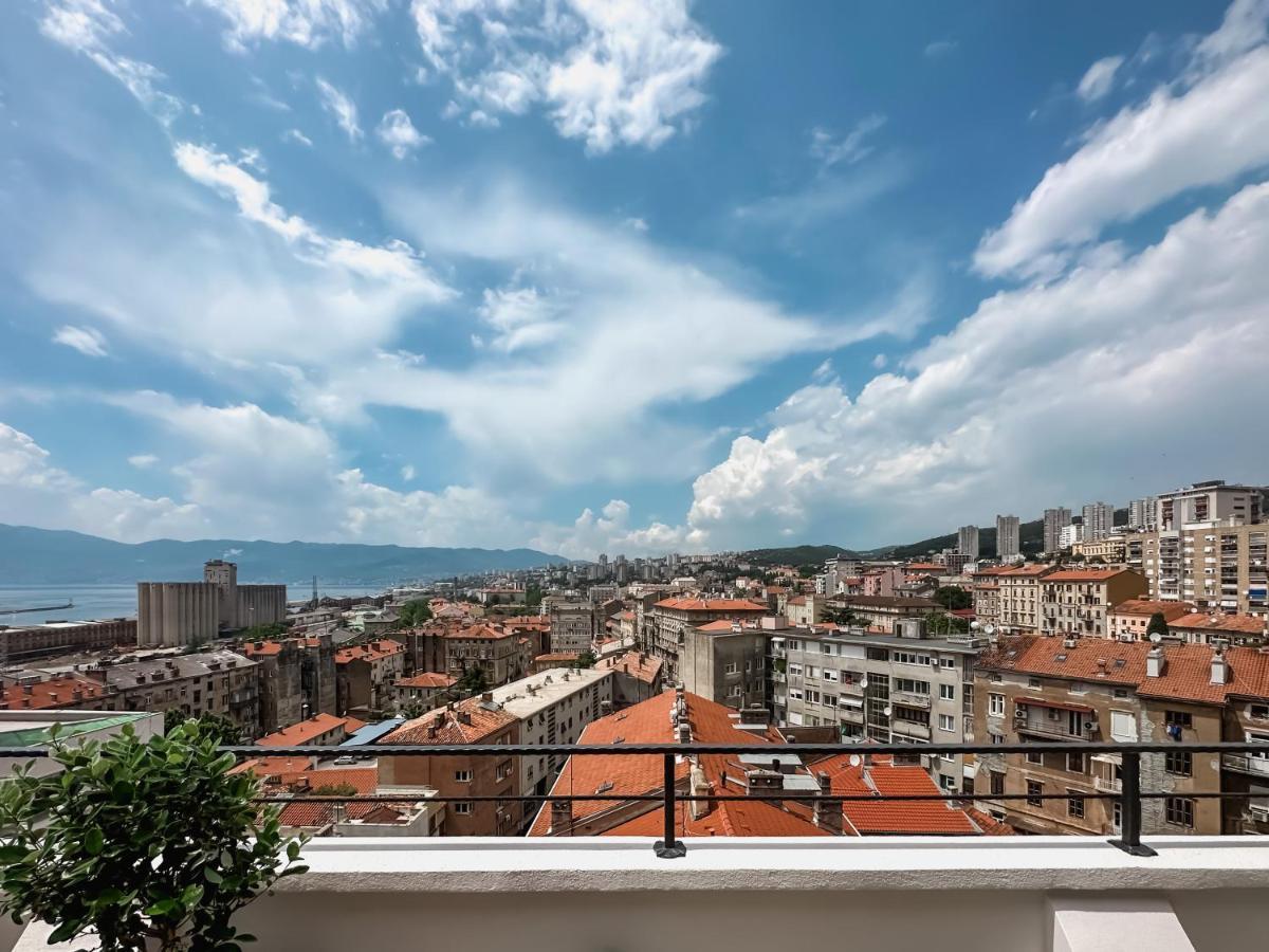 105M2 Penthouse Sea View Rijeka With Free Garage Parking Apartment Ngoại thất bức ảnh